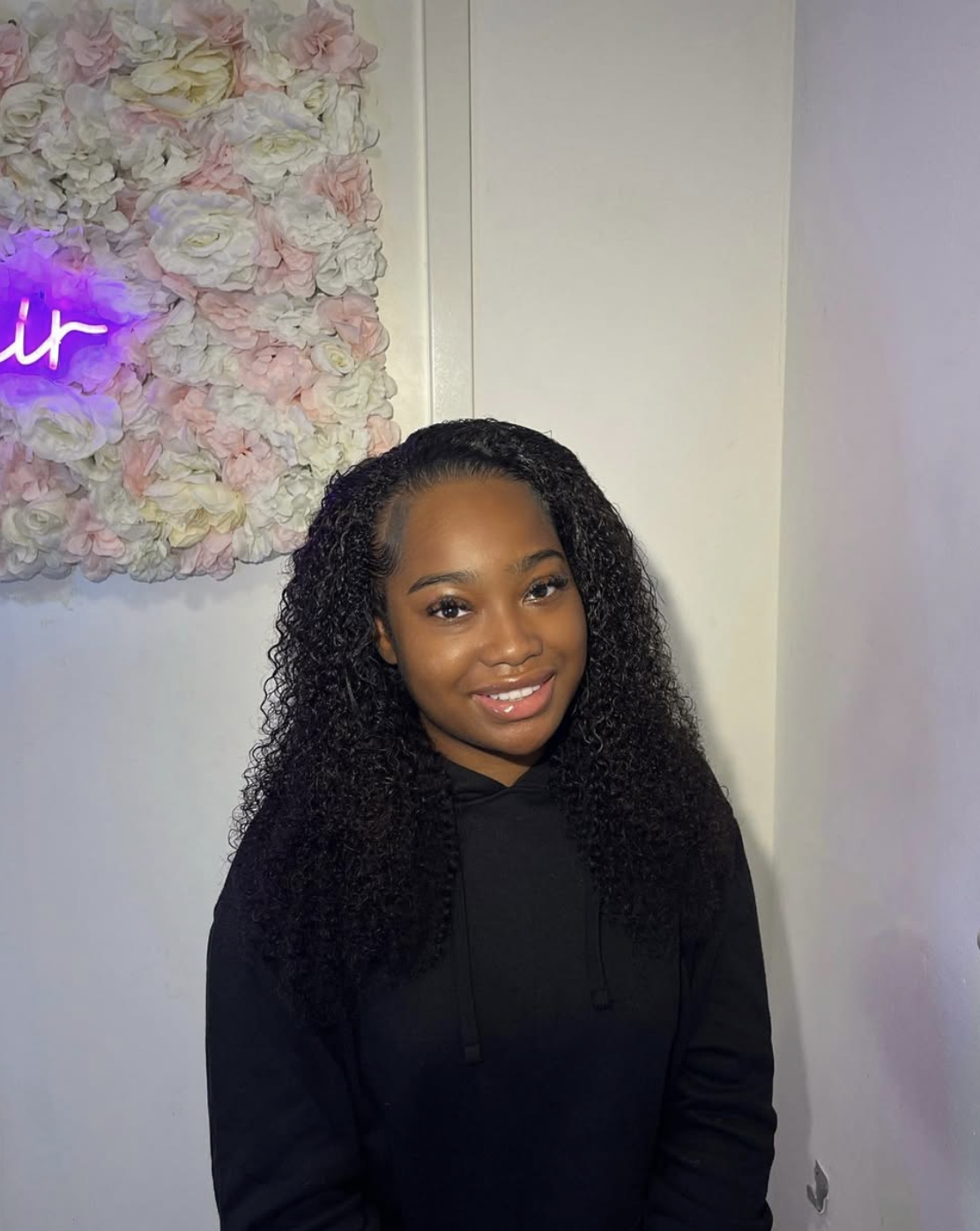 Before/after black hair transformation bij black hair salon Amsterdam